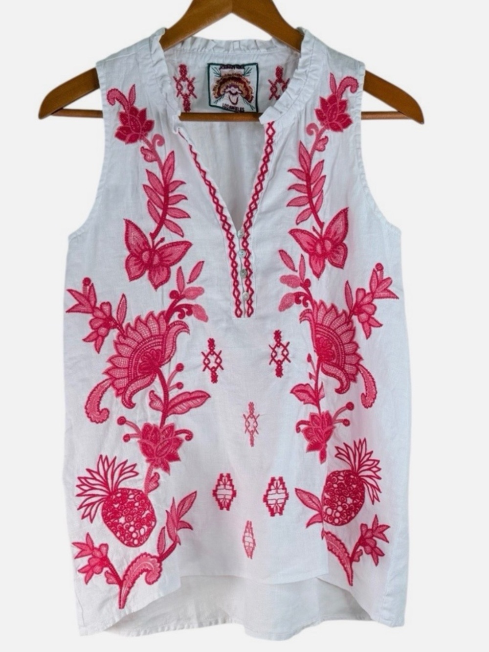 Johnny Was XS White Linen Tank with Red Embroidery Sleeveless Top V Neck Pretty! - Picture 2 of 8